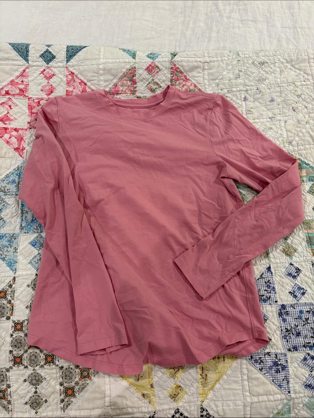 Lululemon Women’s Long Sleeve Crewneck Top - Dusty Rose